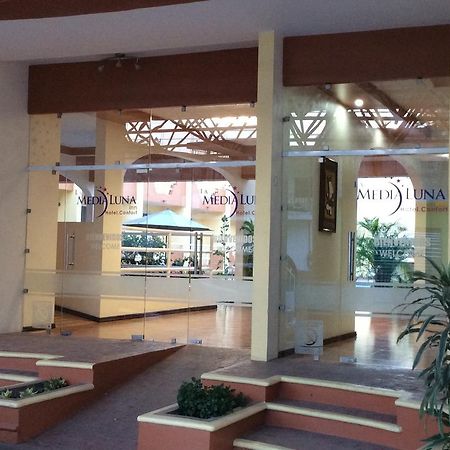 Huejutla de Reyes Hotel La Media Luna Inn מראה חיצוני תמונה