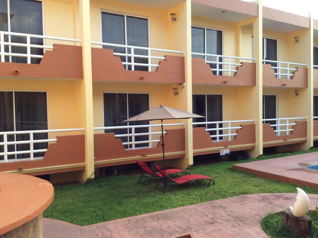 Huejutla de Reyes Hotel La Media Luna Inn מראה חיצוני תמונה
