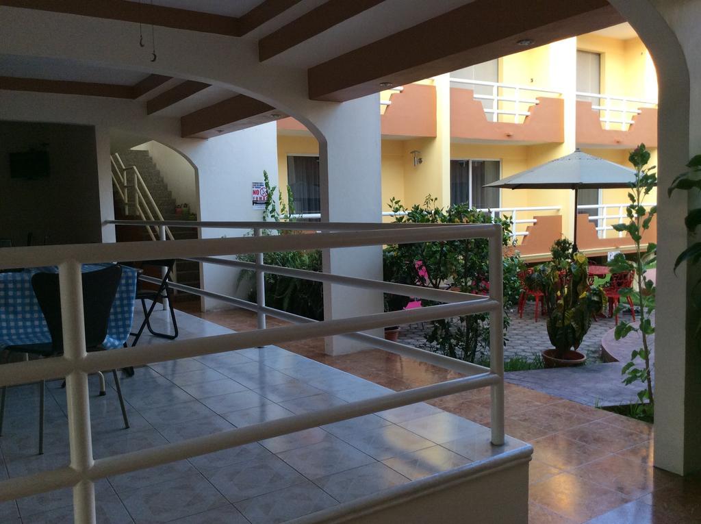 Huejutla de Reyes Hotel La Media Luna Inn מראה חיצוני תמונה